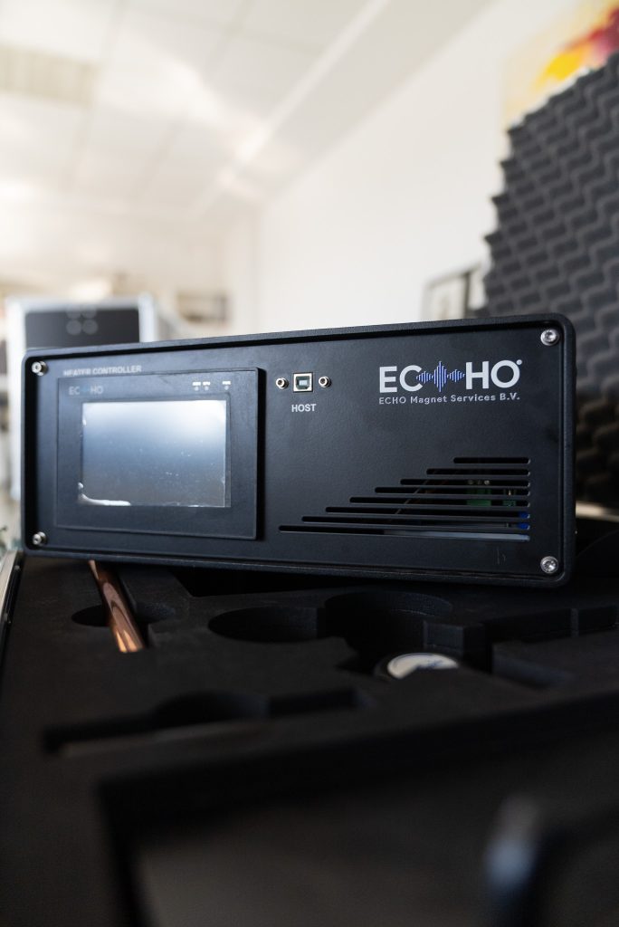 The GE Coldhead Service Kit is a complete and user-friendly solution for performing coldhead replacements on GE magnets. With advanced features and high-quality components, this kit ensures a smooth, safe, and efficient replacement process.